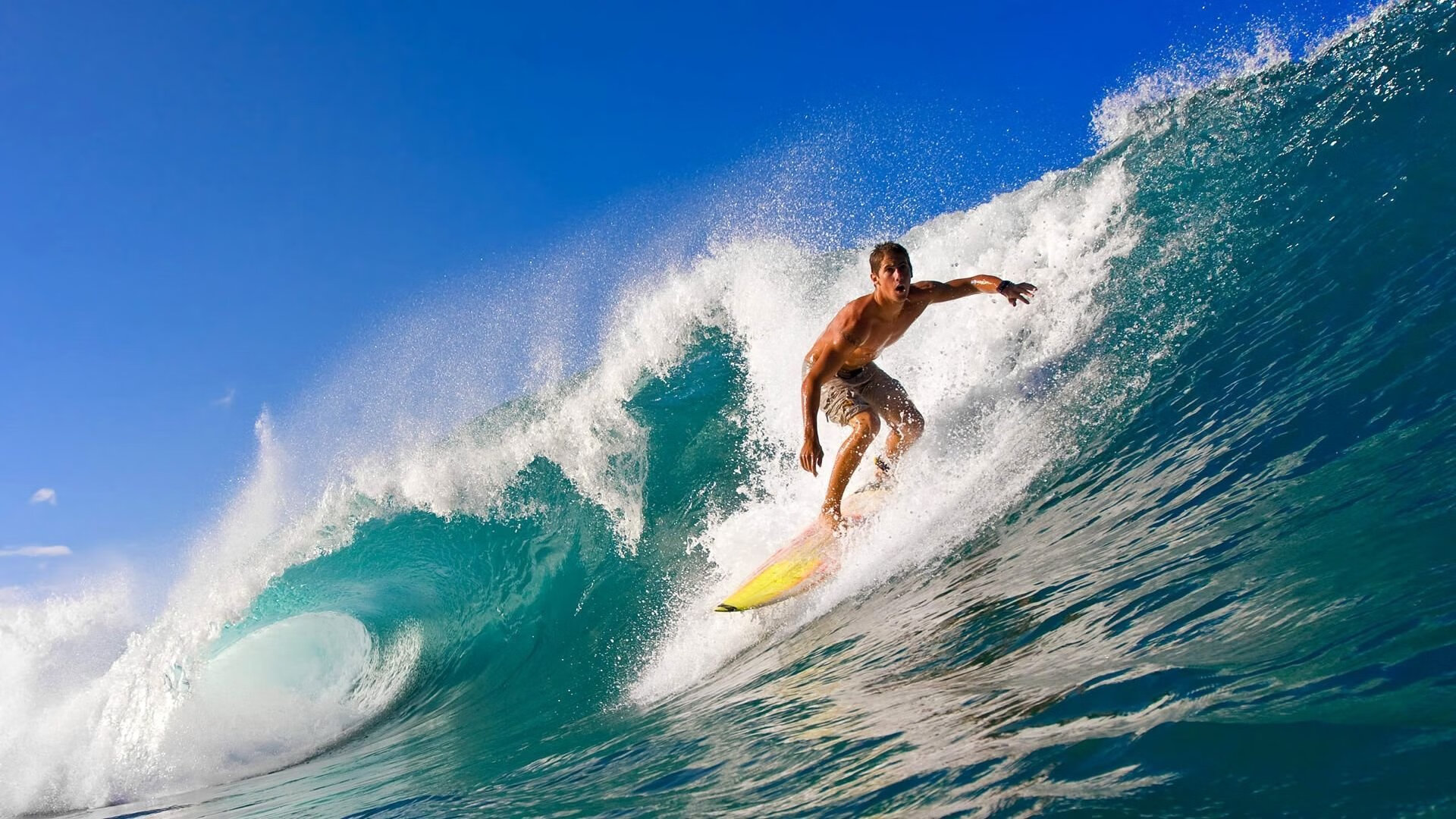 即将对阵巴黎,拜仁官方预热:明日将摊牌见分晓,拜仁和巴黎预测